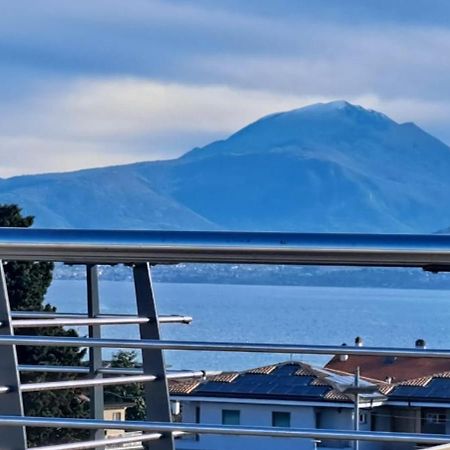 Relais Sweet Days Bed & Breakfast Peschiera del Garda Exterior photo